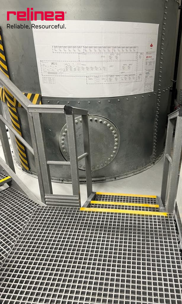 GRP raised access flooring Paris