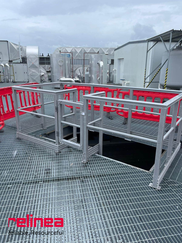 RELINEA GRP ROOFTOP HANDRAIL
